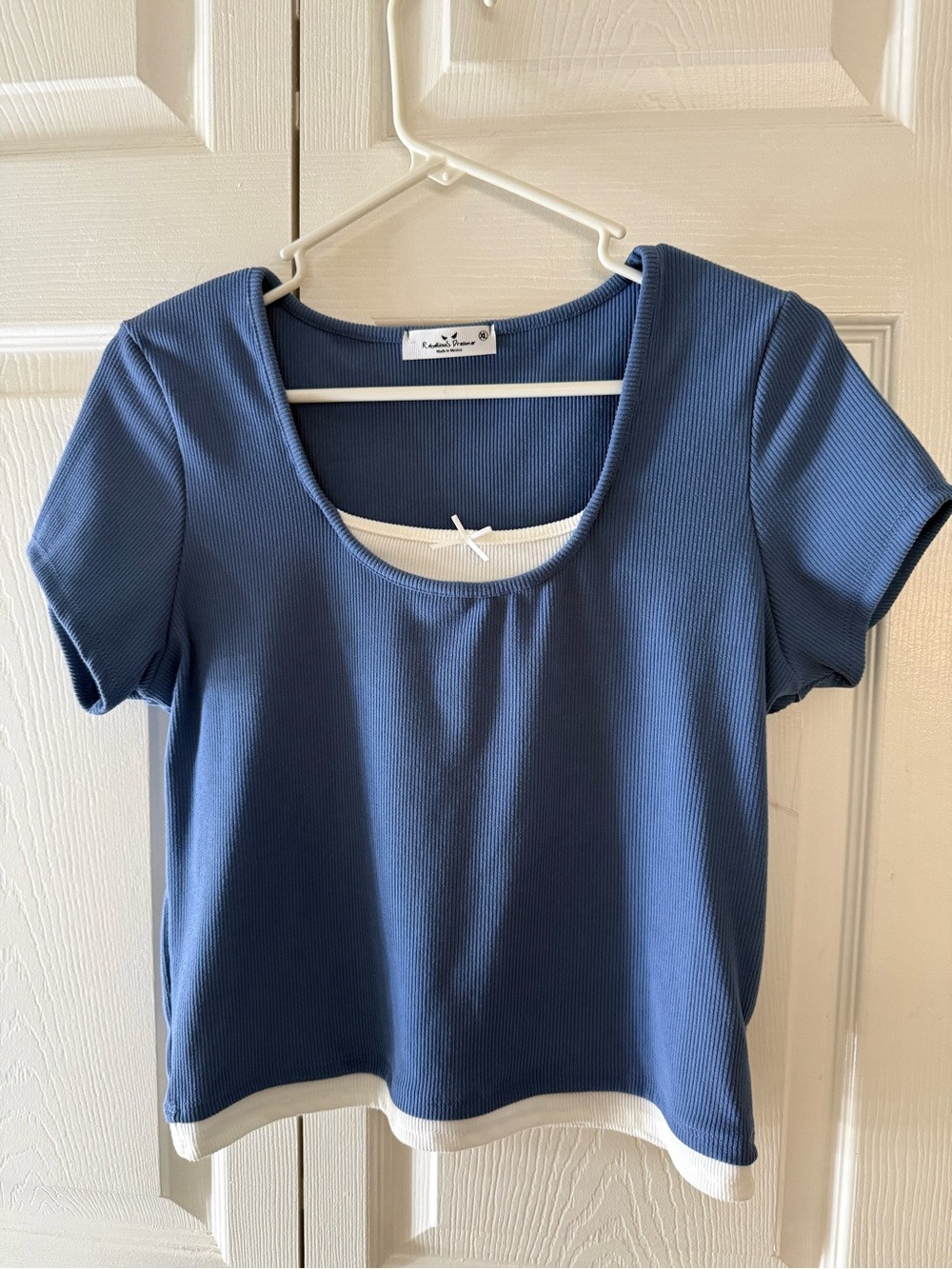 Rag & Bone Blue Scoop Neck Short Sleeve Top with White Trim